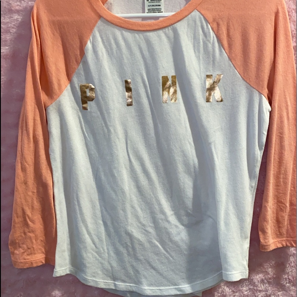 mid sleeve tee